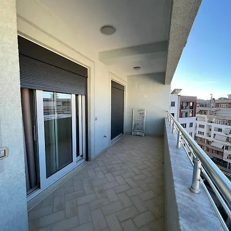 Juar Apartment *